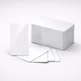 Fehér PVC kártya, 1000 db (mágnescsík nélkül)